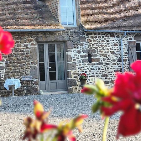 Les Naturelles Saint-Aubin-de-Locquenay Exterior foto